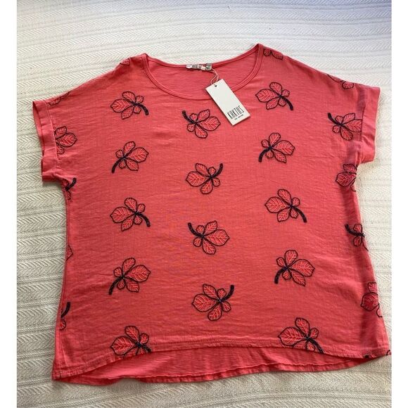 KAKTUS Women’s 1X Embroidered Coral Top - Picture 8 of 8